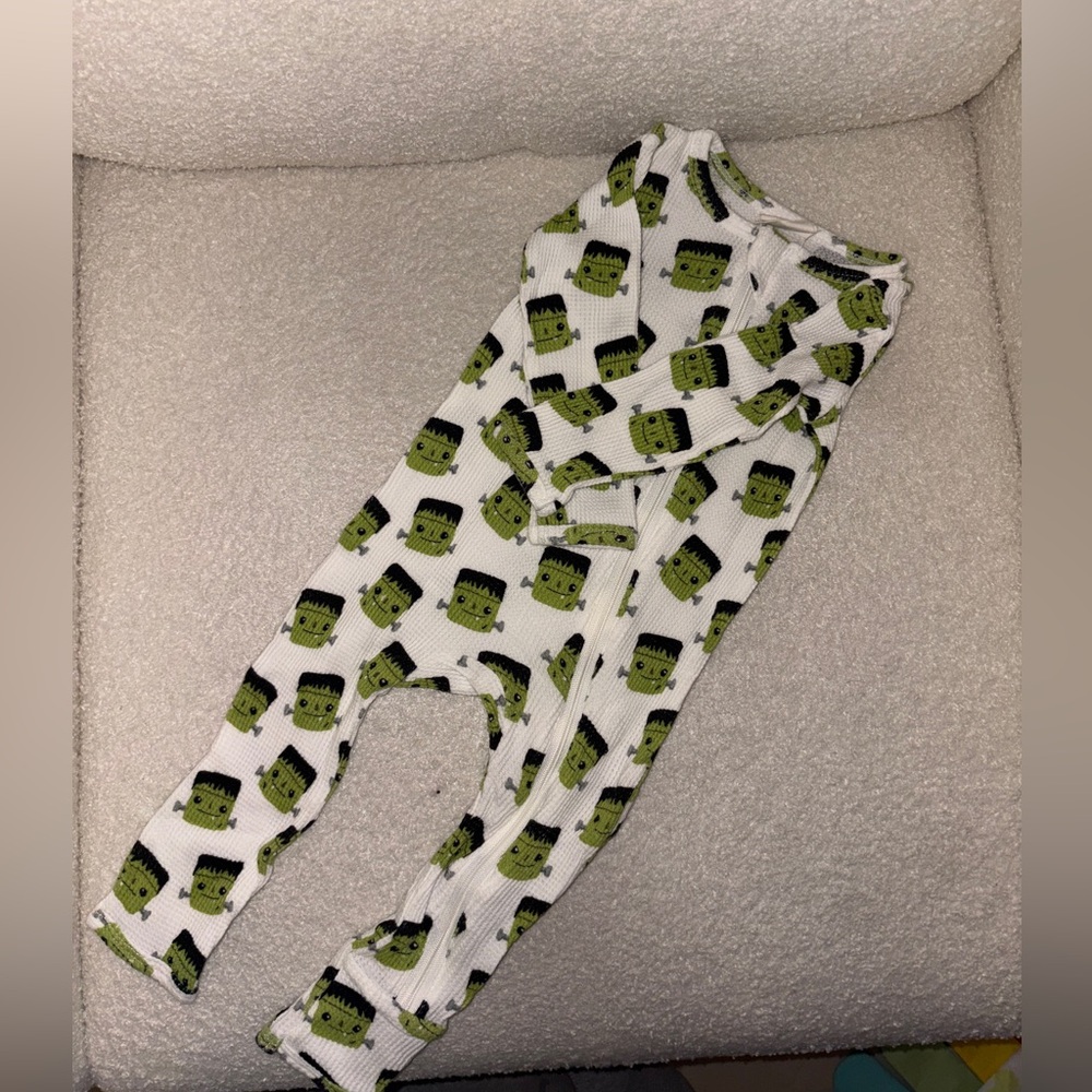 Organic Waffle Ruffle Zip Footie, Halloween Monster